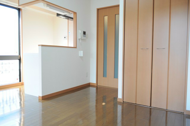 居室・リビング　カウンターキッチン