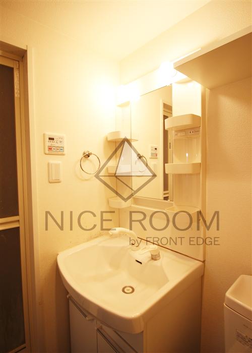 洗面設備　ラナップスクエア南堀江　独立洗面台