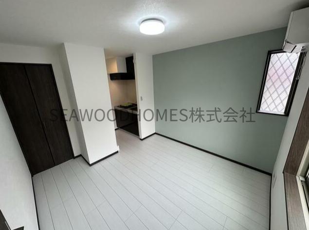 居室・リビング　陽当たり良好！お休みの日もゆったり寛げる。※参考写真です