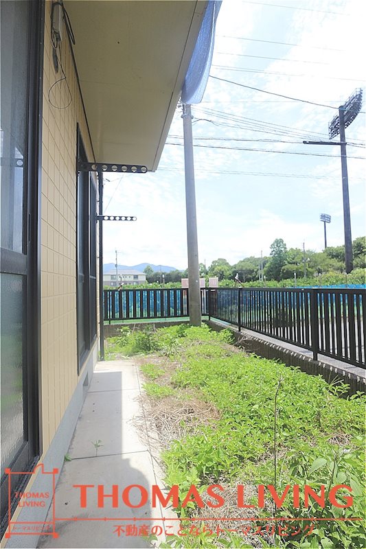 バルコニー　※写真を準備中のため、同シリーズの写真をご参照下さい。