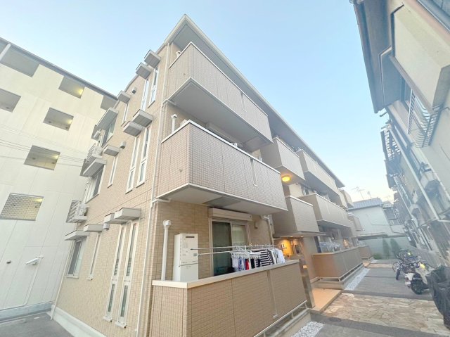 建物外観　綺麗な外観の素敵なお部屋があなたを待っています。