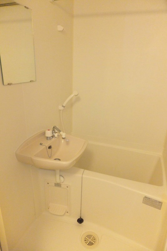 バス・シャワールーム　バスルーム