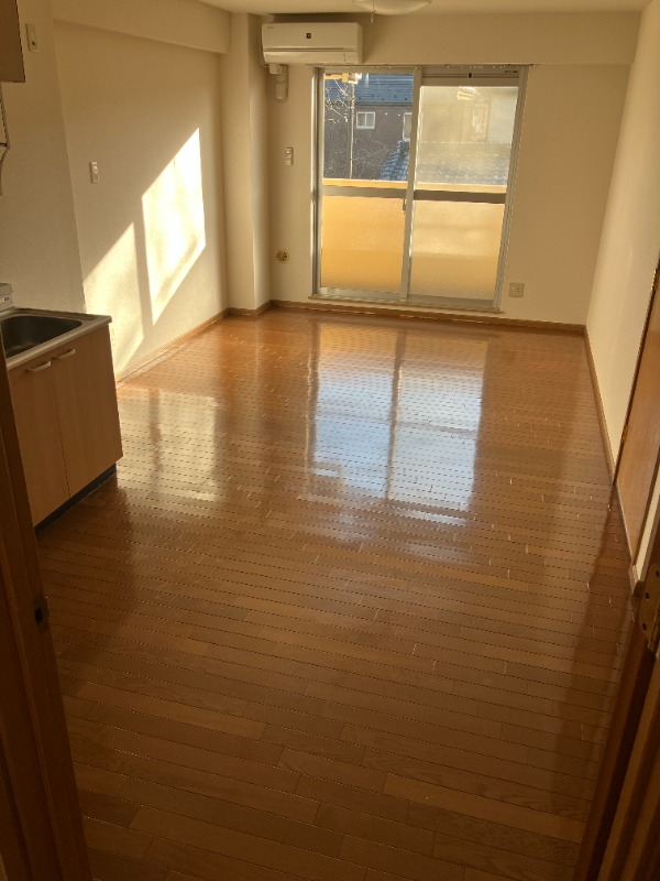 居室・リビング　※他部屋参考写真