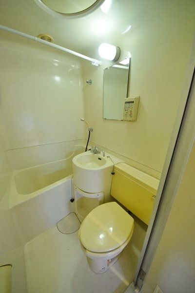 バス・シャワールーム　～どんなシャワーカーテンにしましょうか？