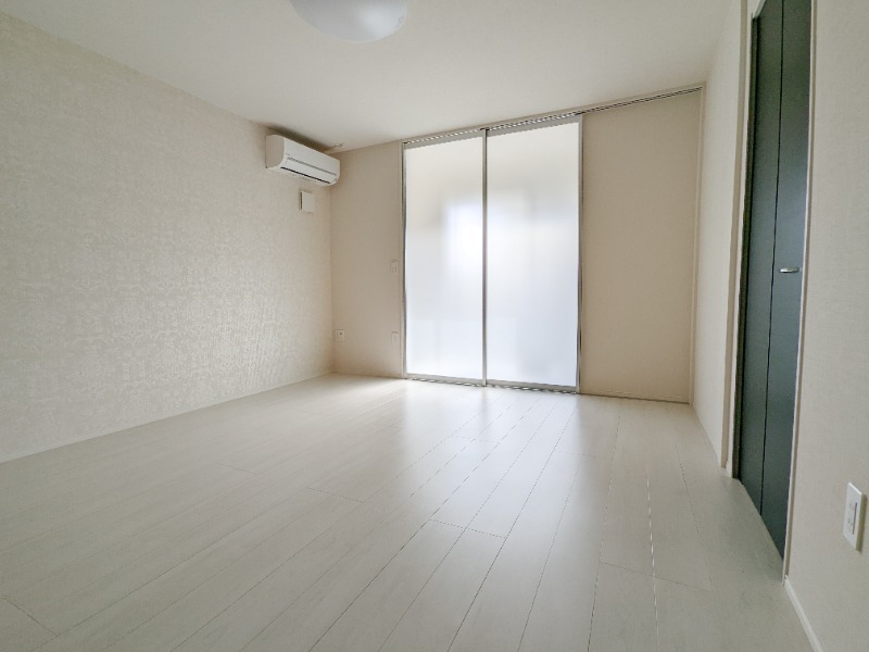 居室・リビング　図面と現状に相違がある場合には現状を優先