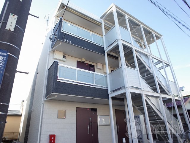 建物外観　リブリ葉月の外観