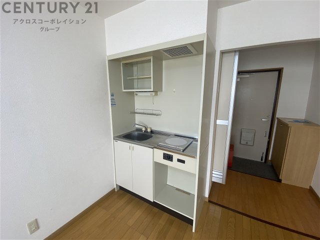 キッチン　壁付けキッチンでスペースを有効活用できます！