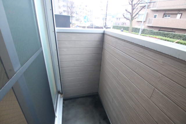 バルコニー　※別室の参考写真の為、現況優先です。