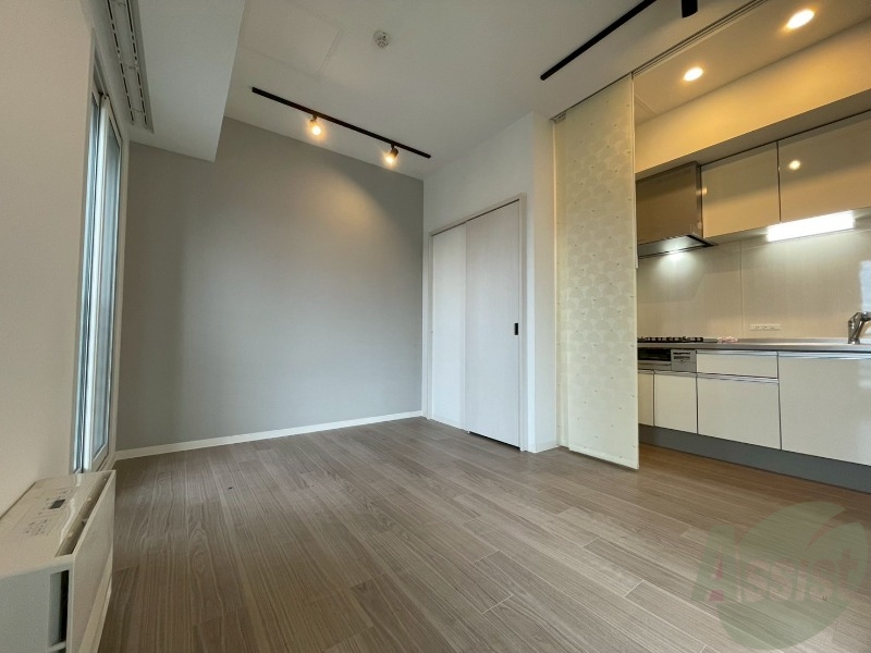 居室・リビング　広くてキレイなお部屋が広がっていて、充実した生活が送れそう。