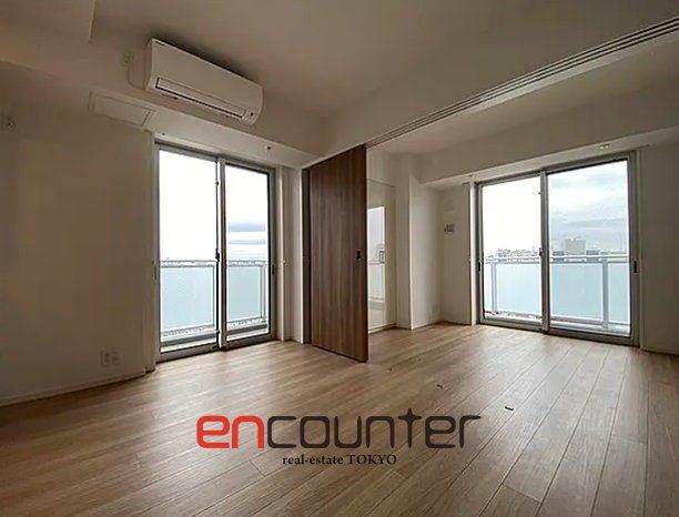 居室・リビング　※同マンション別室参考写真