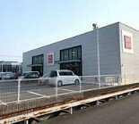 ショッピングセンター　ユニクロ折尾店（ショッピングセンター）まで515m