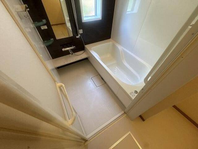 バス・シャワールーム　バスルーム