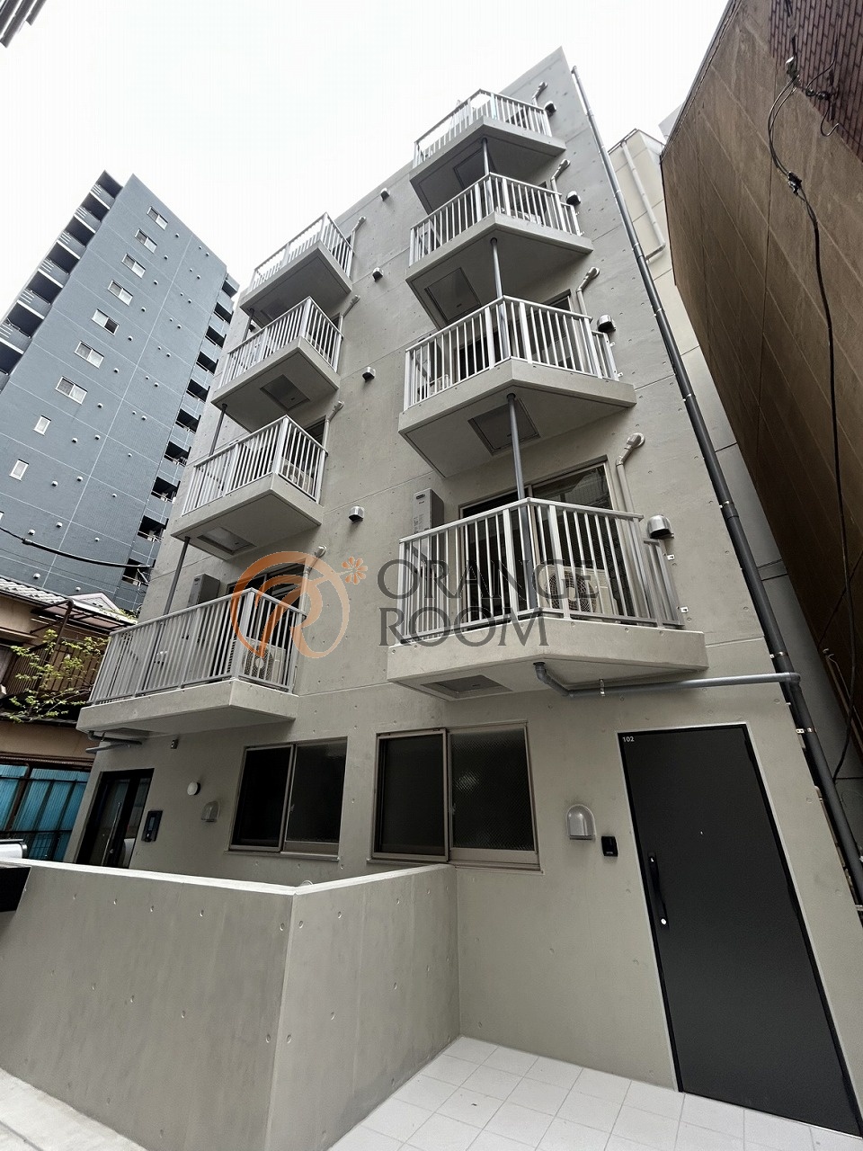 建物外観　イートス本郷