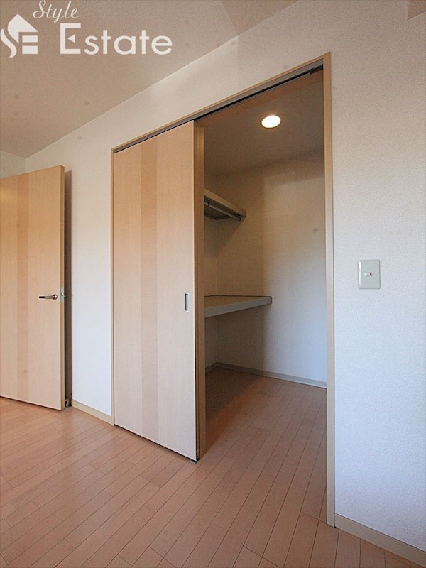 収納　クローゼット