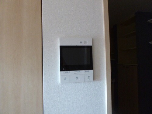 セキュリティ　ＴＶモニタ付インターホン　※前回募集時2024年10月の写真