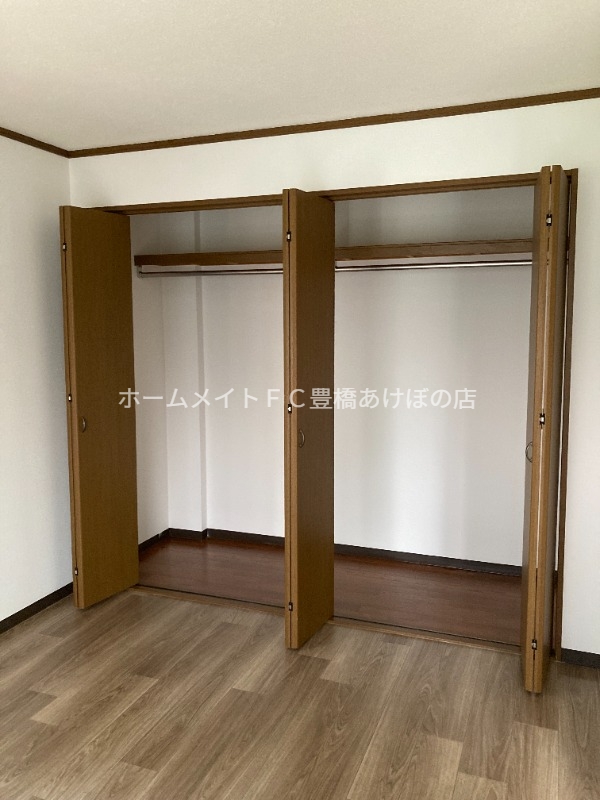 収納　同型別部屋写真（反転）