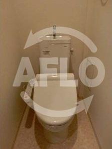 トイレ　プレサンスタワー難波ＷＥＳＴ　温水洗浄便座