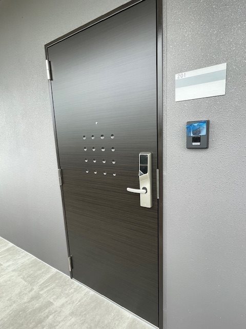 玄関　※他部屋参照