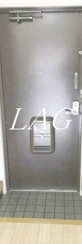 玄関　玄関です。