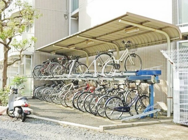 その他共有部分　駐輪場です。