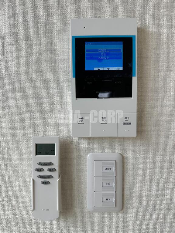 セキュリティ　録画機能付きTVモニターホンで外出時の訪問者も確認できます！