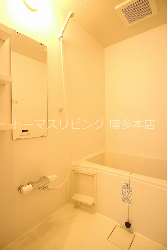 バス・シャワールーム　※別室参考写真