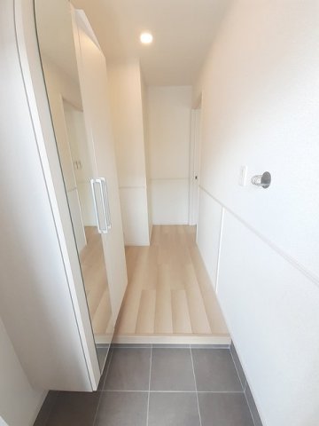 玄関　明るい玄関です