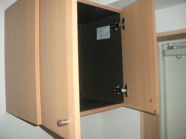 玄関　★玄関の上部収納です★
