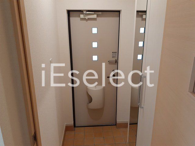 玄関　シューズボックス付きの玄関！