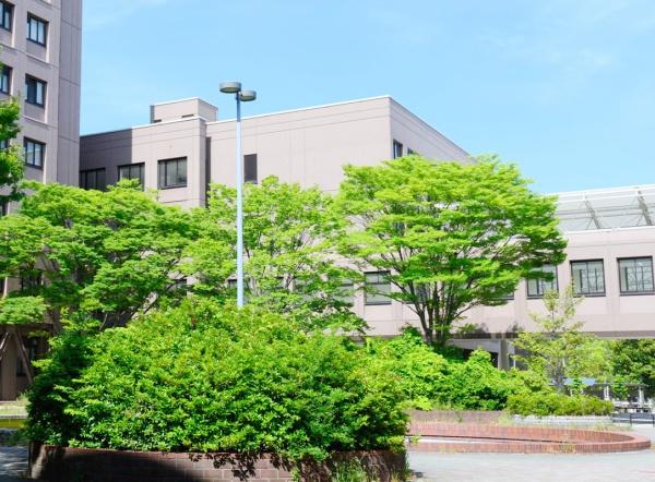 大学・短大　国立島根大学医学部（大学・短大）まで482m