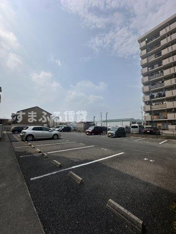 駐車場　02371