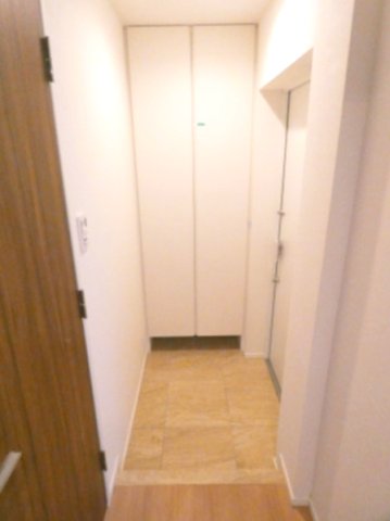 玄関　玄関※別部屋参考写真