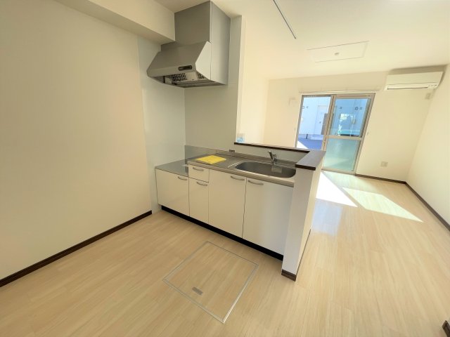 キッチン　※同物件別号室の写真になります