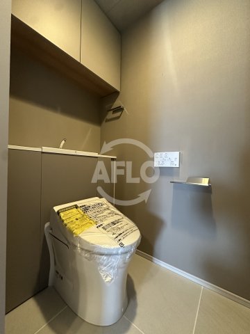 トイレ　シエリアタワー大阪堀江　温水洗浄便座
