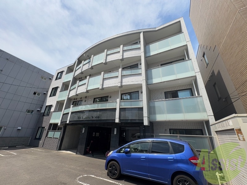 建物外観　札幌市中央区北十条西「ル・ピエール桑園」