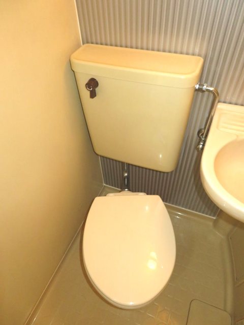 トイレ　トイレ