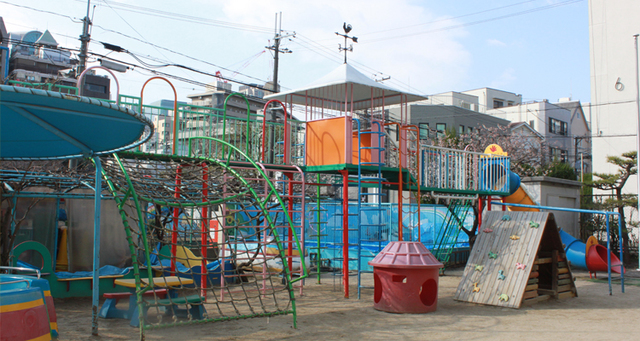 幼稚園・保育園　中津幼稚園（幼稚園・保育園）まで4387m