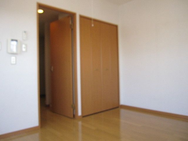 その他部屋・スペース　★洋室6.8帖★