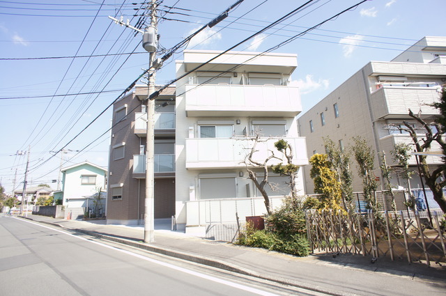 建物外観　中野島駅から徒歩１２分です！