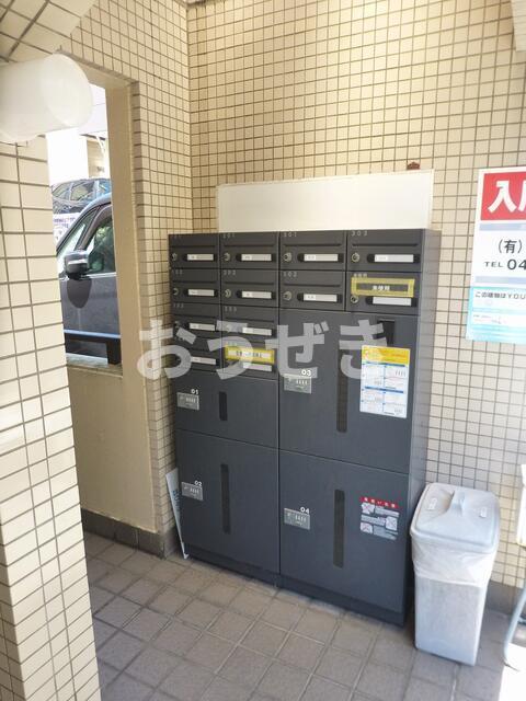 ロビー　?