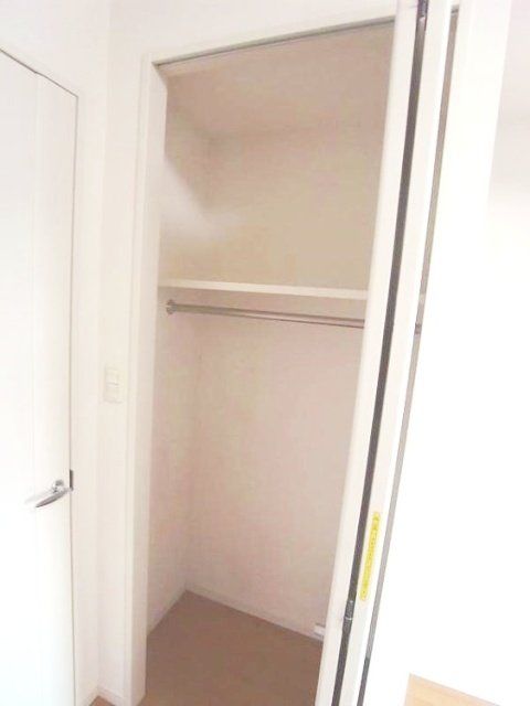 収納　クローゼット