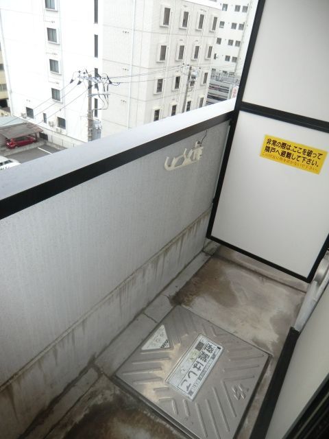 バルコニー　広々としたバルコニーです