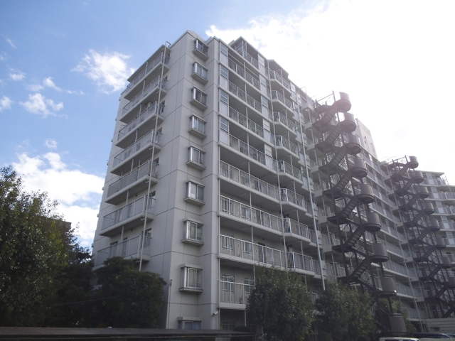 建物外観　明るく綺麗な物件です！