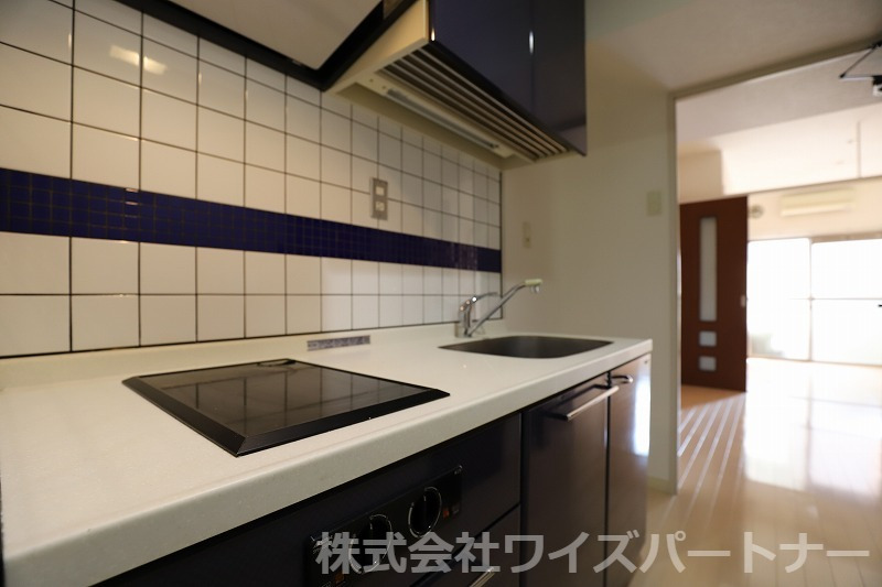 キッチン　※同型タイプ　現況優先