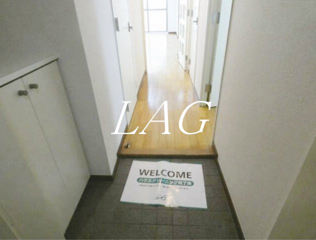 玄関　玄関です。