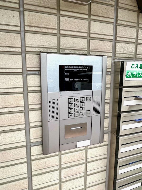 セキュリティ　安心のオートロック付