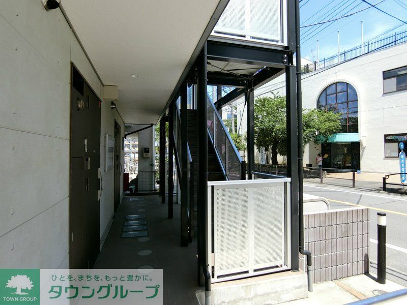 エントランス　エントランス