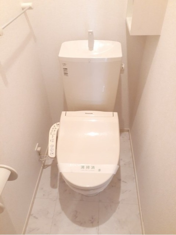 トイレ　図面と現状に相違がある場合には現状を優先