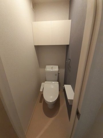 トイレ　ゆったりとした空間のトイレです