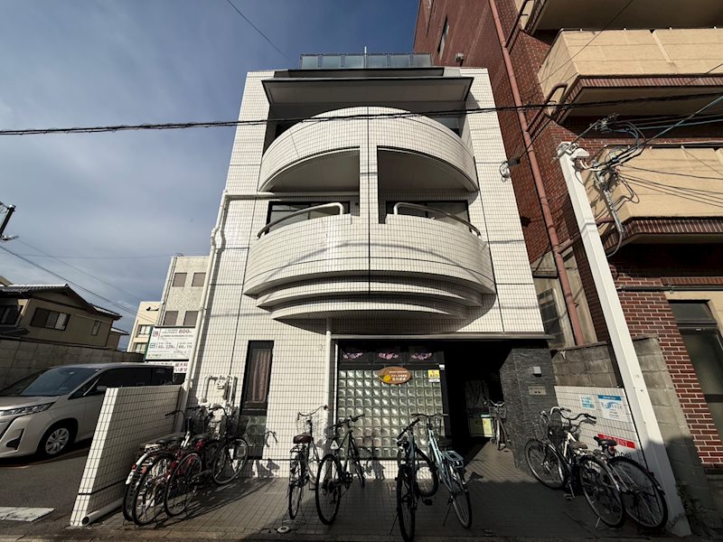 建物外観　オートロック付きのレディースマンション★